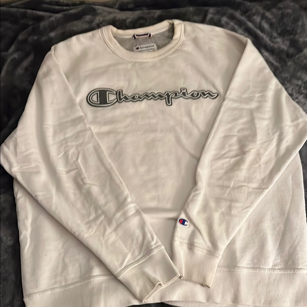 Champion White Crewneck Sweater Classic Design